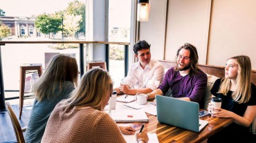 Społeczność kryptowalut – co to jest, jak działa?