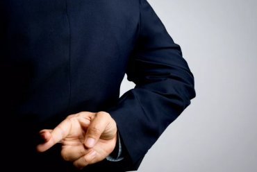 FUD – co to jest? Strategia gry na giełdzie kryptowalut